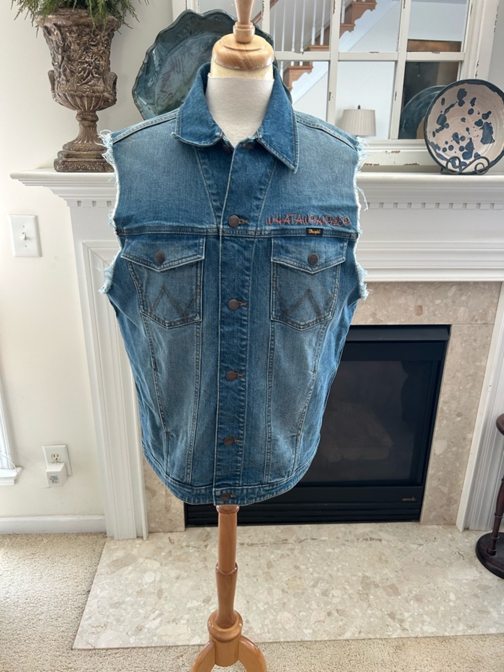 Wrangler Retro Denim Vest with Frayed Armholes/Western Flap pockets
